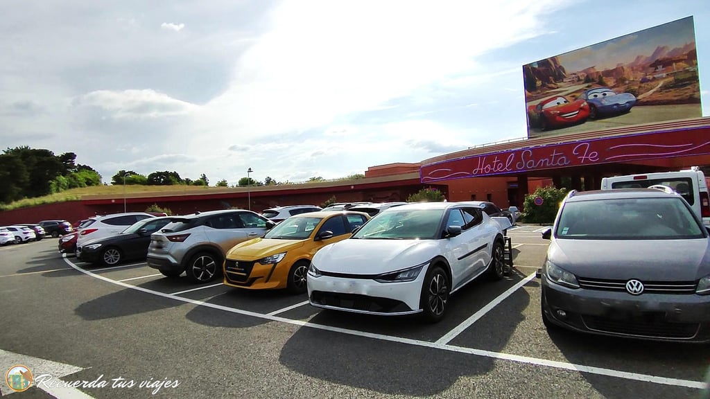 Aparcamiento del hotel Santa Fe
