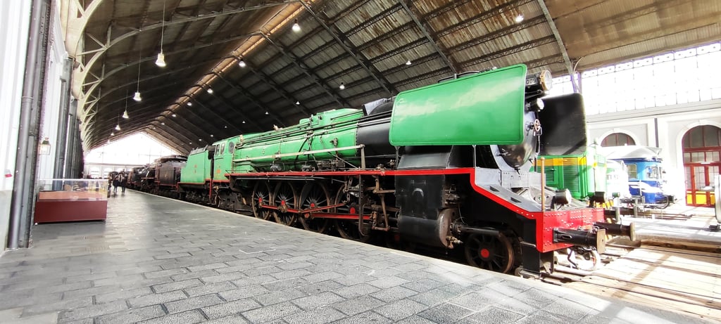 Locomotora - Una mañana en el Museo del ferrocarril con niños