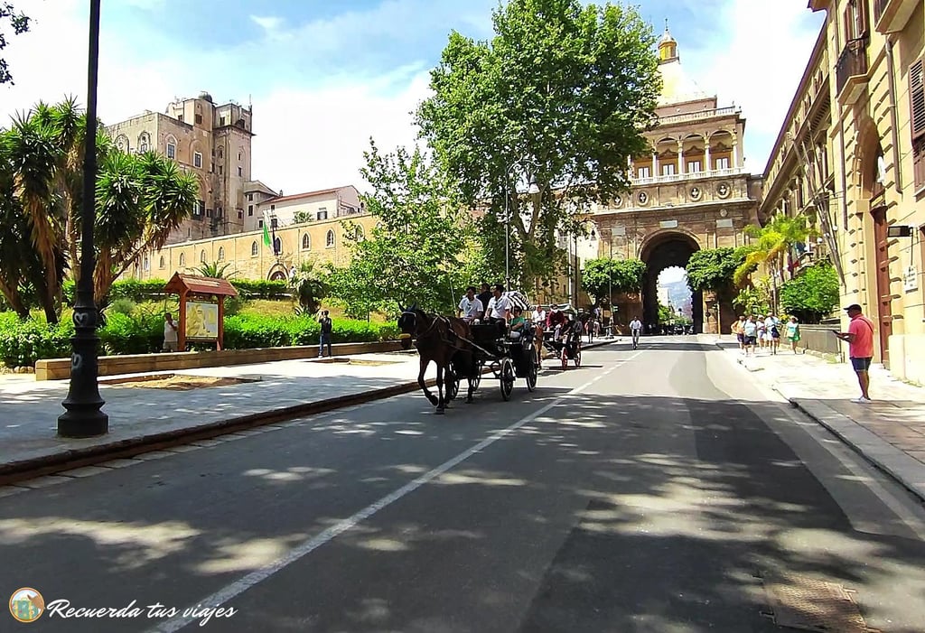 Porta Nuova - Qué ver en Palermo en 1 día desde un crucero