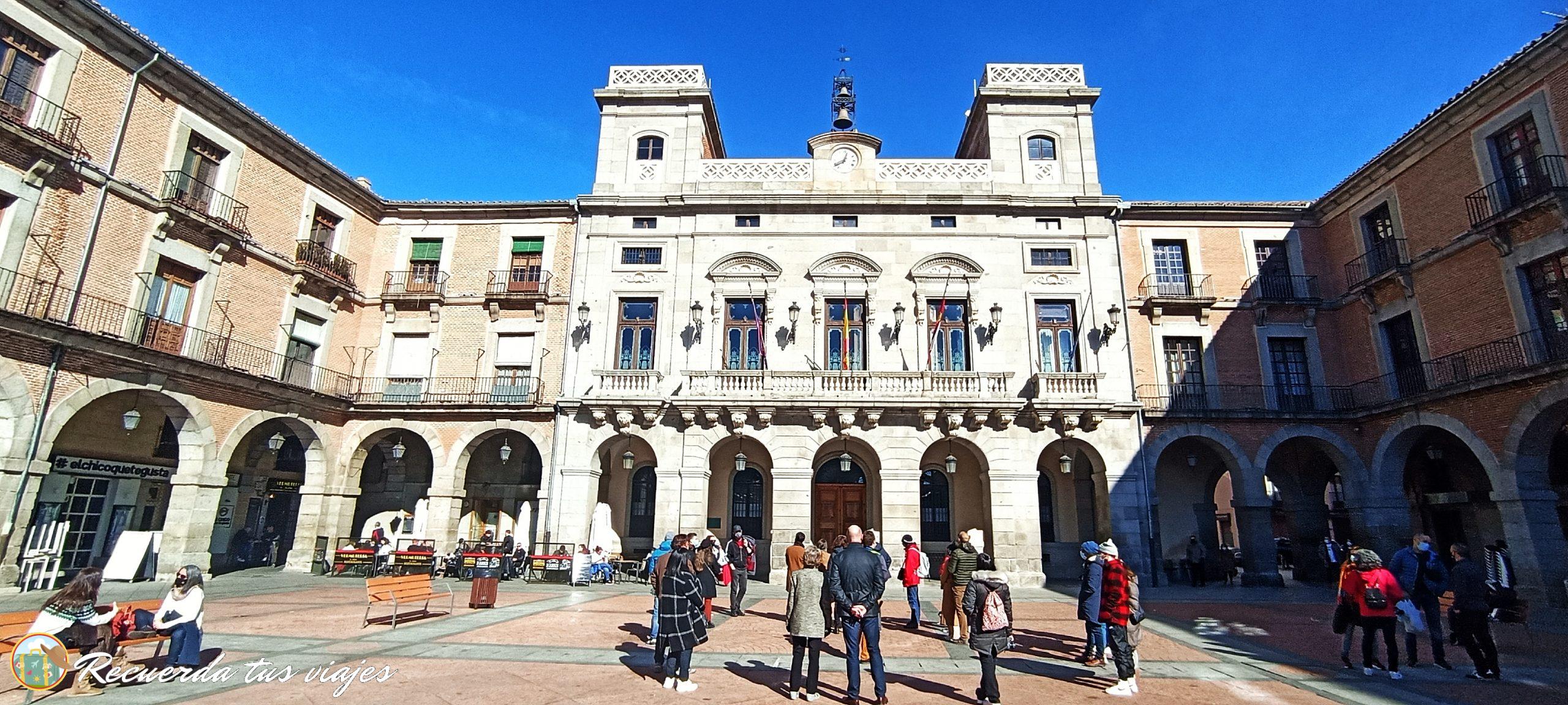 Ayuntamiento en el Mercado Chico