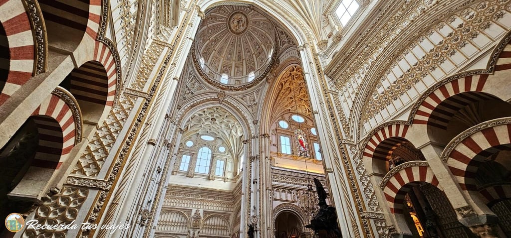 Interior de la Mezquita-Catedral