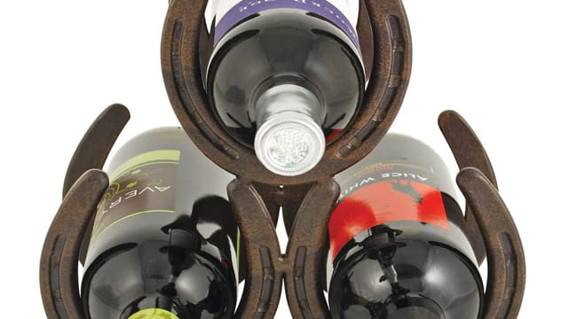 Horseshoe Wine Rack