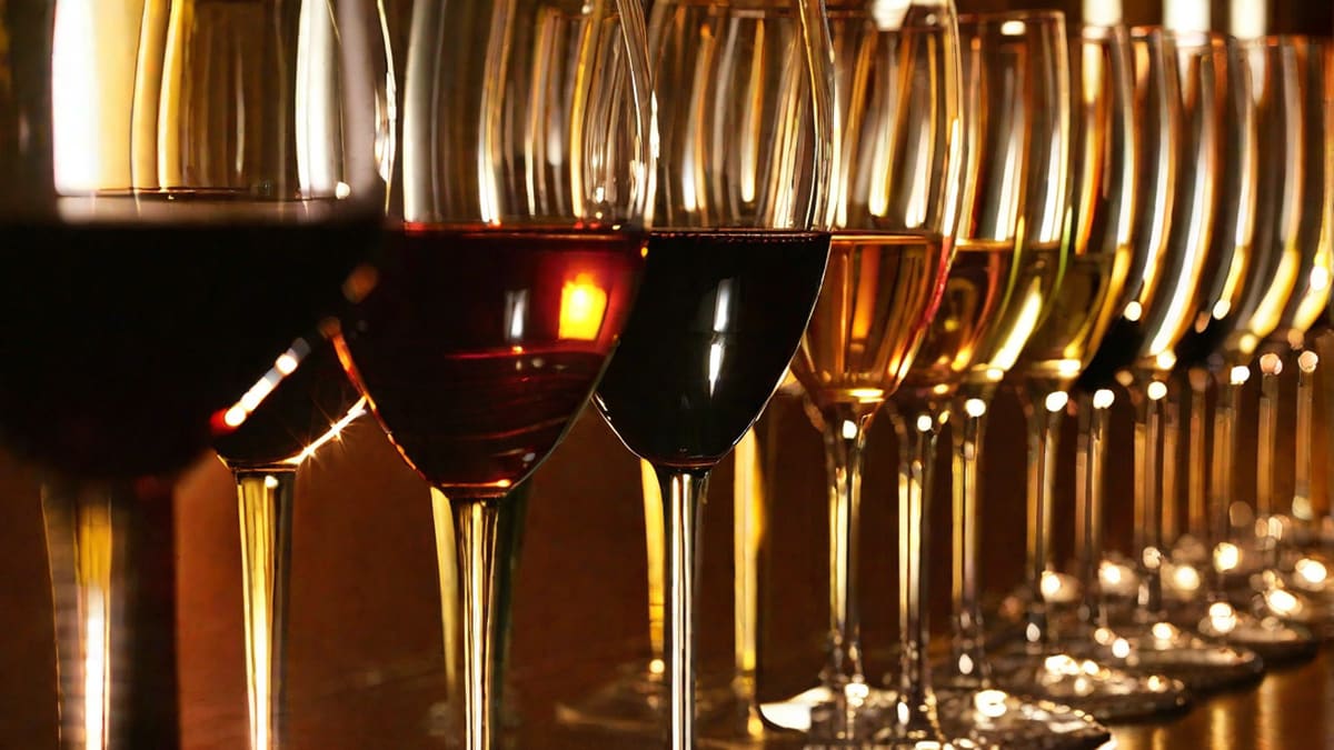 Is Sparkling Wine And Champagne The Same