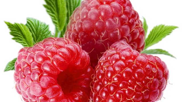 Get Incredible Results with These Raspberry Wine Kits