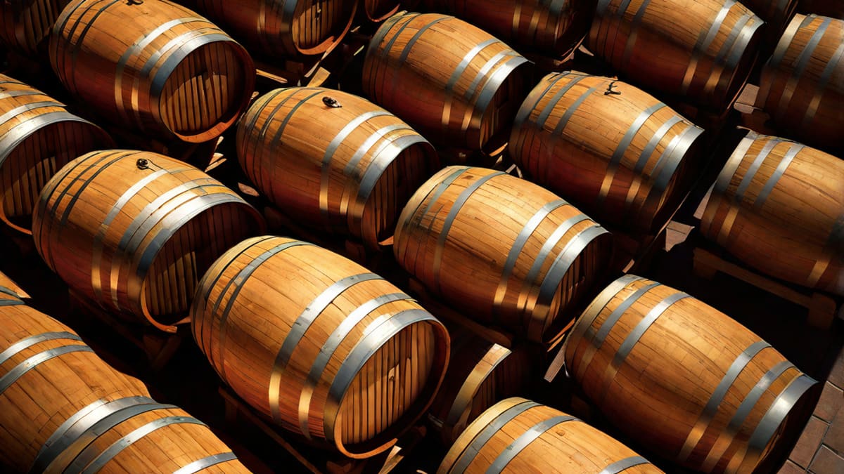How Many Bottles Of Wine Are In A Barrel