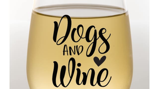 Dog Mom Wine Glass