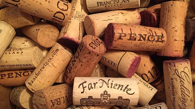 Wine Cork Wreath Kit