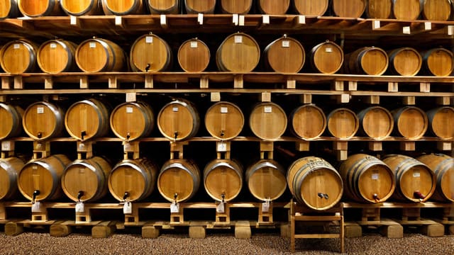How Many Wine Bottles In A Barrel