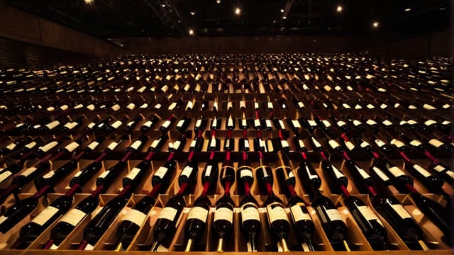 How Many Glasses Of Wine In 1.5 L