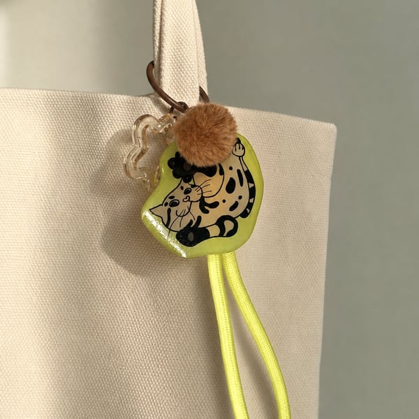 Main Character Cat – Handmade Original Pet Illustration Keyring