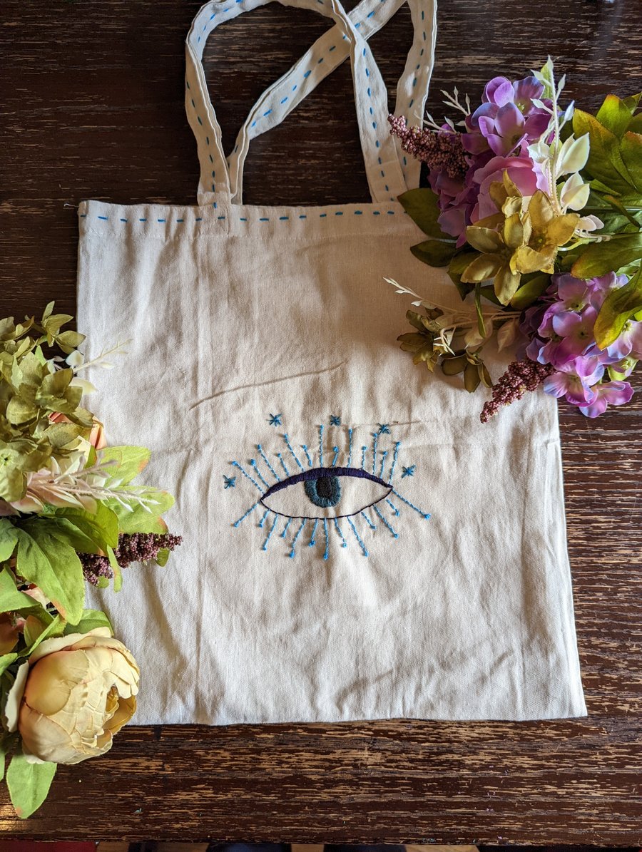 Esoteric eye tote bag