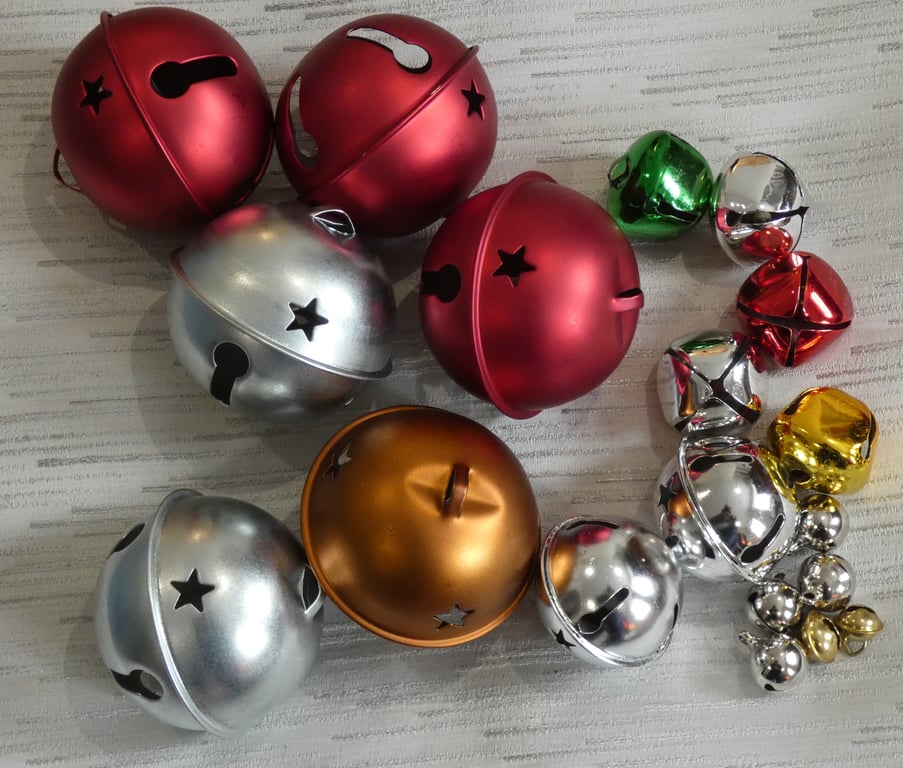 Bundle of 19 assorted jingle & sleigh bells, 1cm - 6cm, various colours