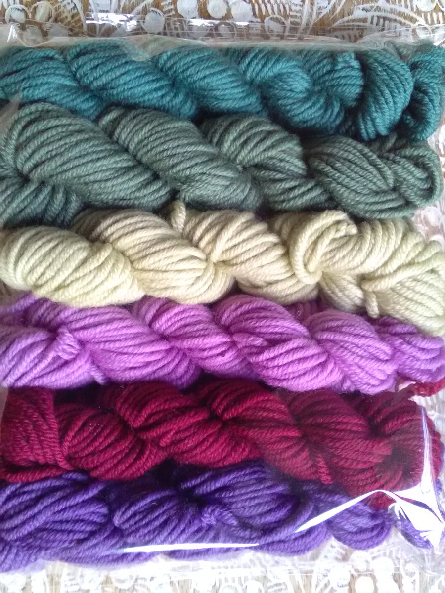 6 X 10g MINI SKEINS Extra Fine Merino superwash DK Heather mix