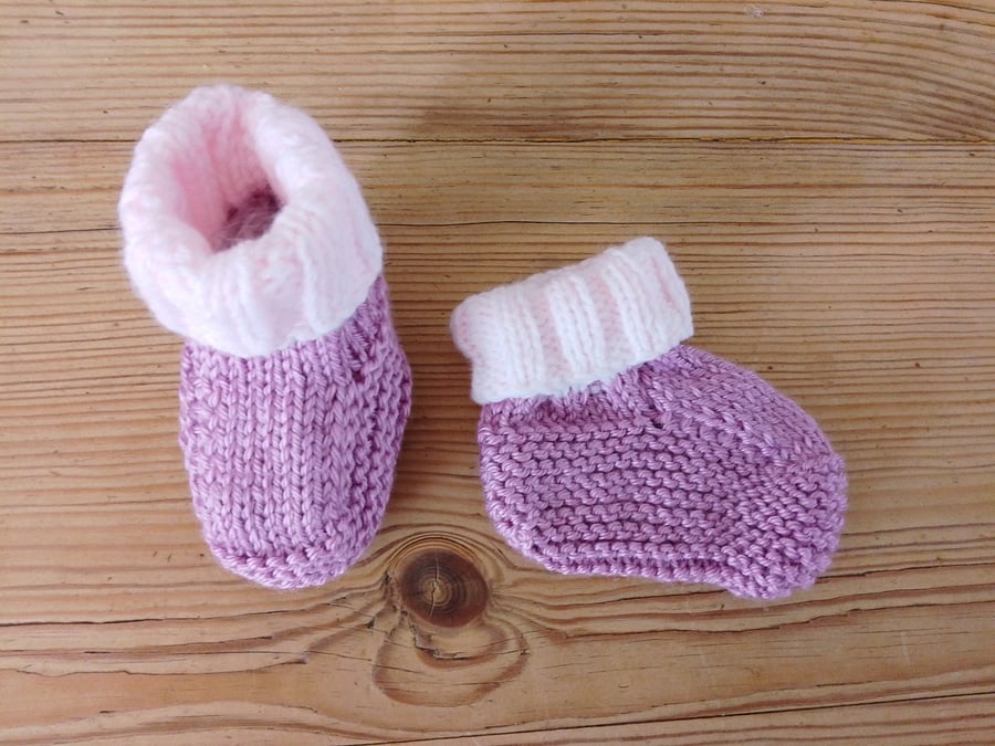 baby booties handmade for age 3-6 months.