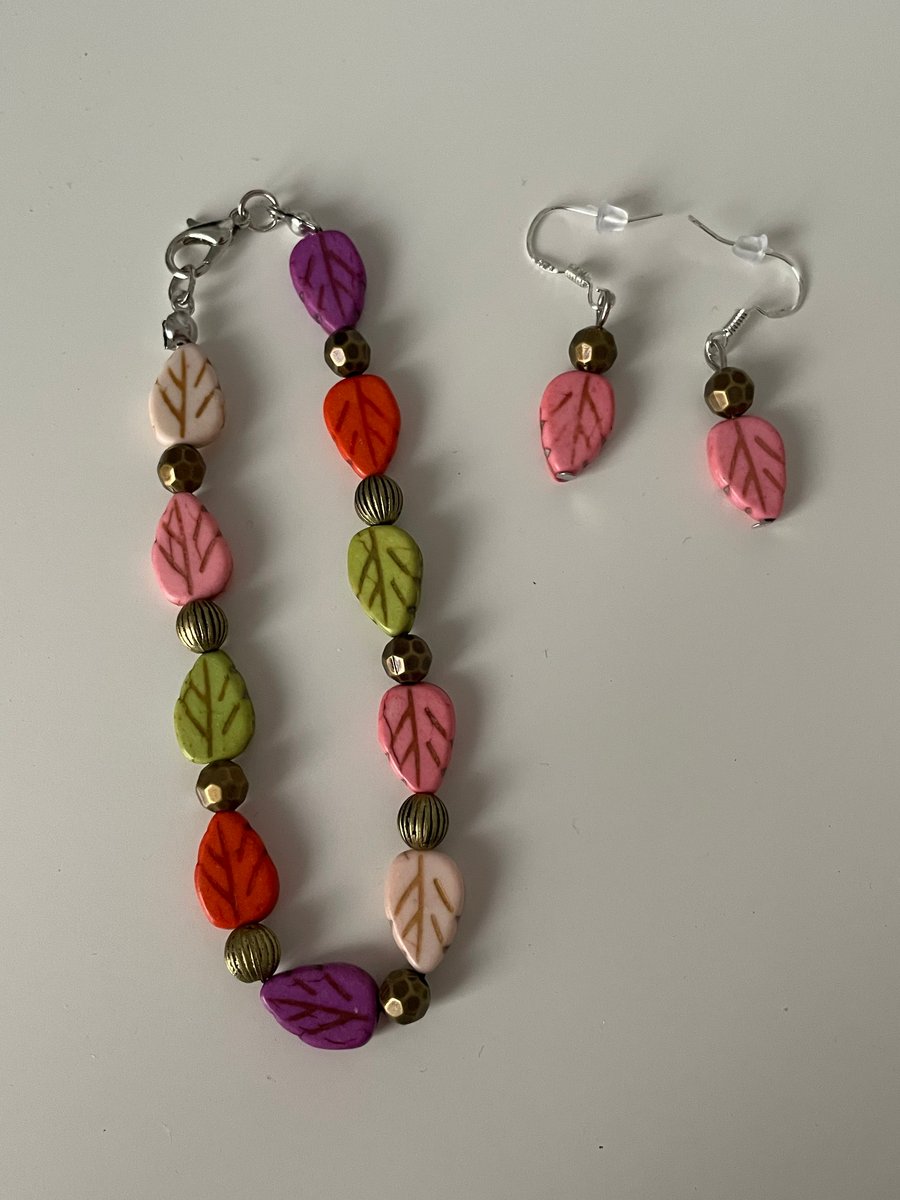 Multicoloured Leaf Bracelet and Earring set