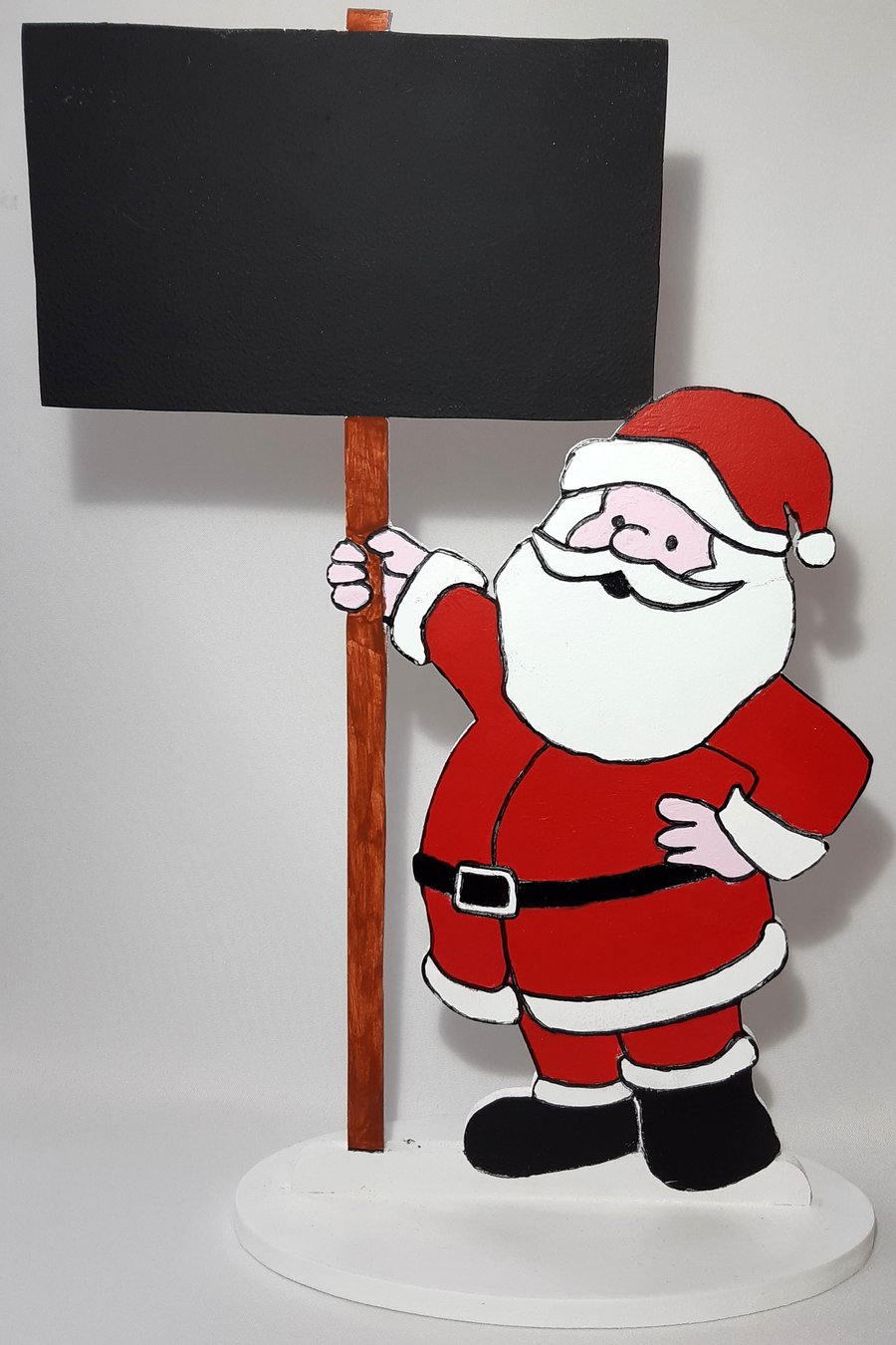 Santa holding a chalkboard placard. Ideal for counting down to Chriatmas (OR13)