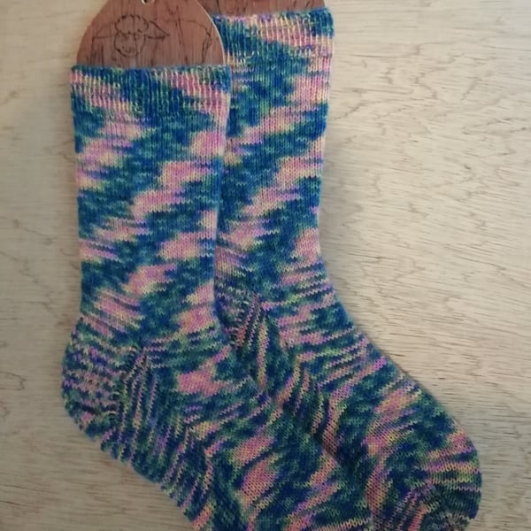 Socks, hand knitted, SMALL, adult size 4-5