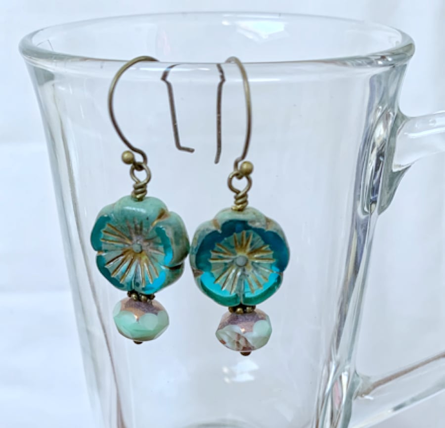 Flower earrings