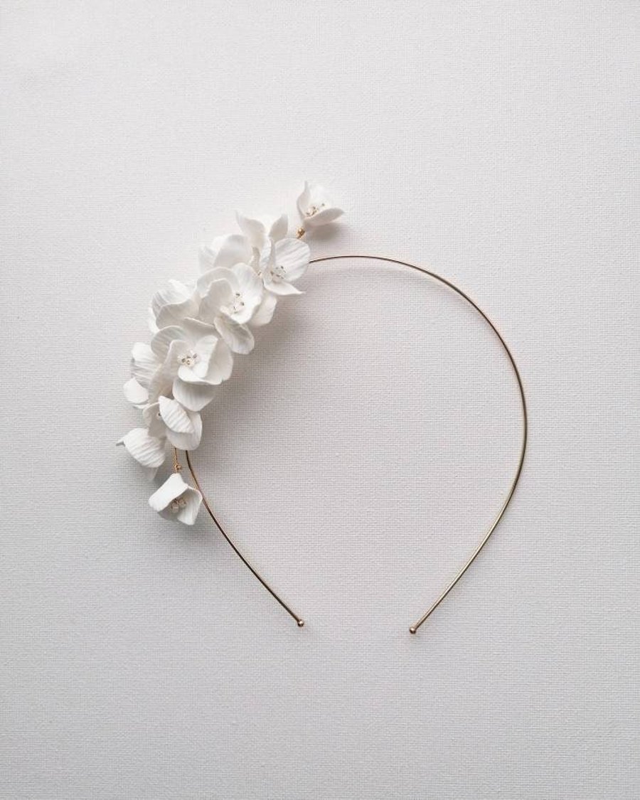Bridal floral headband, wedding statement headpiece, white flower hairpiece, wed