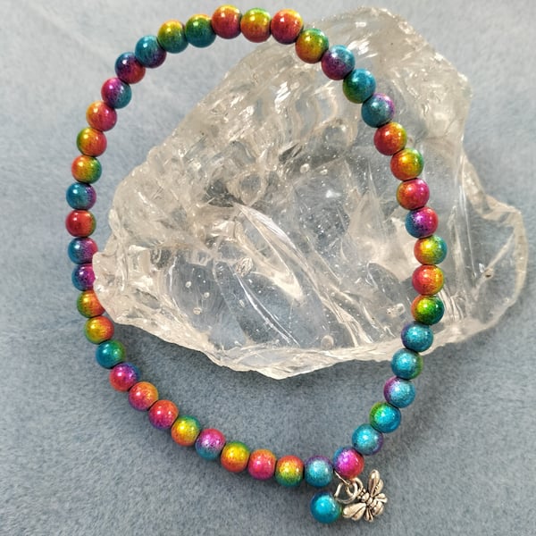 AL115c Rainbow miracle bead elasticated anklet with bee, 11.5"