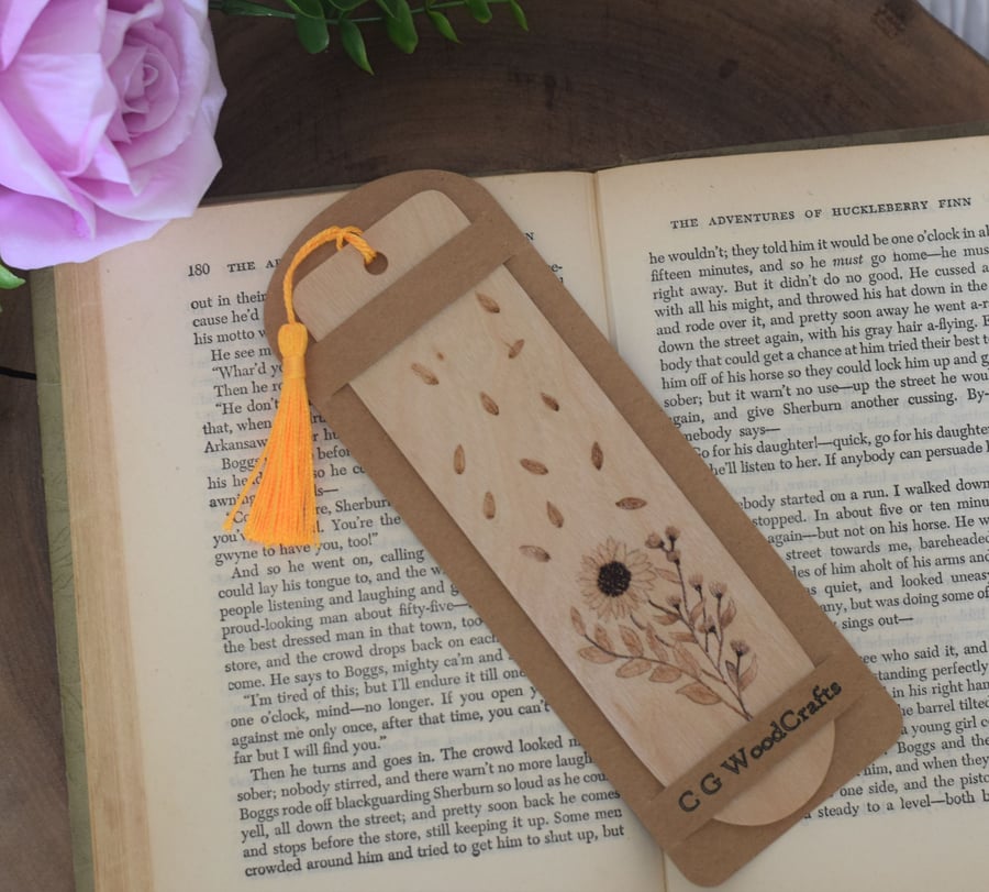 Wooden Pyrography Bookmark Daisy 