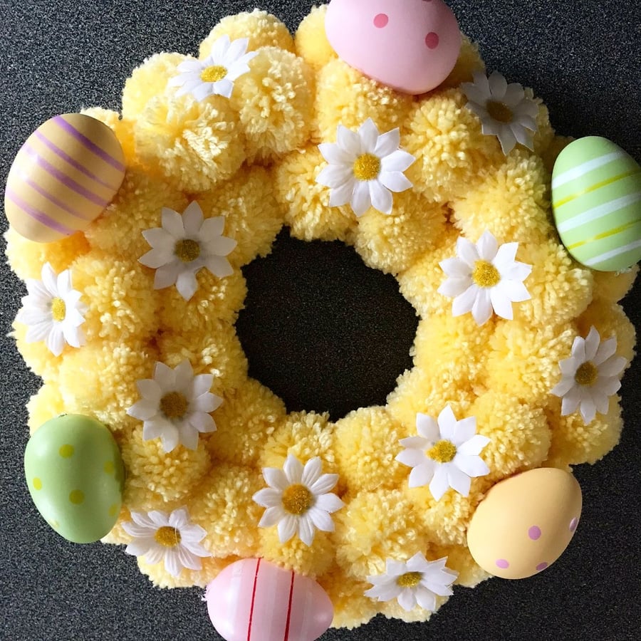 Easter Pom Pom Wreath 