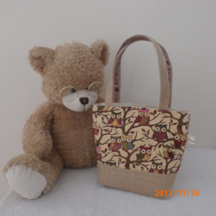 Little Girl's Mini Owl Tote Bag , Toy bag, Play Bag  With Hessian Handles 