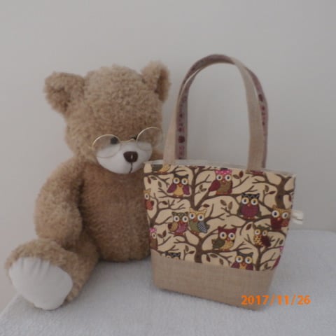 Little Girl's Mini Owl Tote Bag , Toy bag, Play Bag  With Hessian Handles 