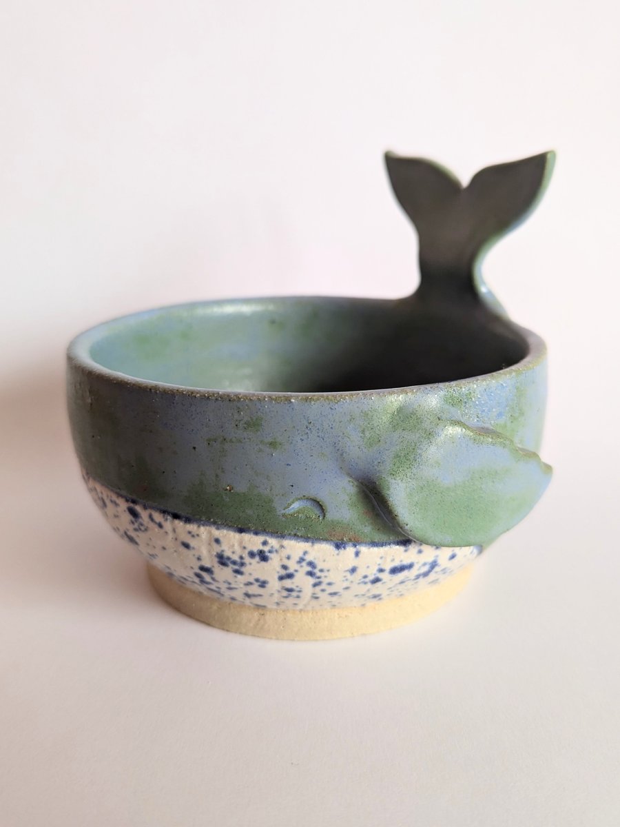 Ceramic Whale Bowl 1
