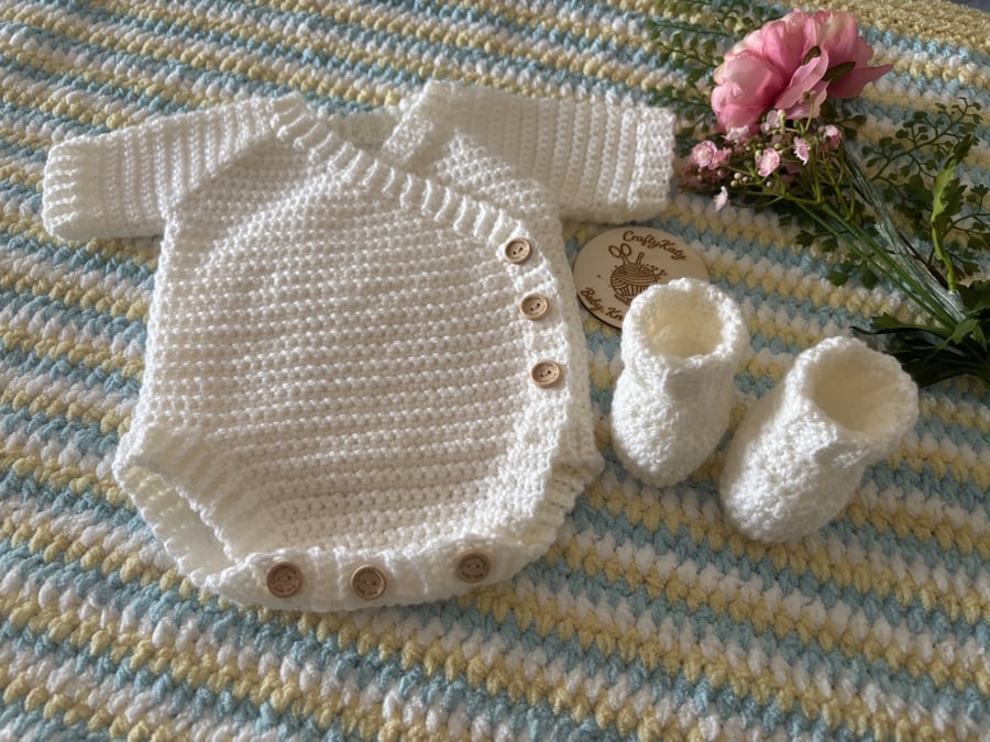 Newborn Baby Romper & Booties