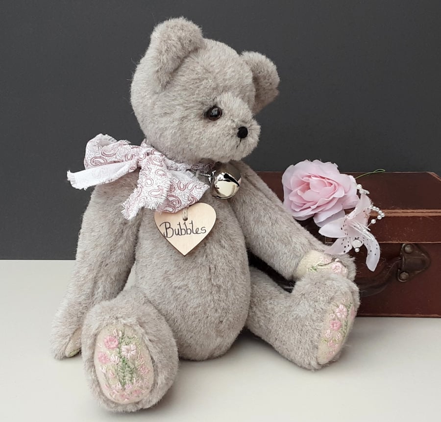 Artist Teddy bear, one a kind collectable heirloom bear,handmade by Bearlescent 