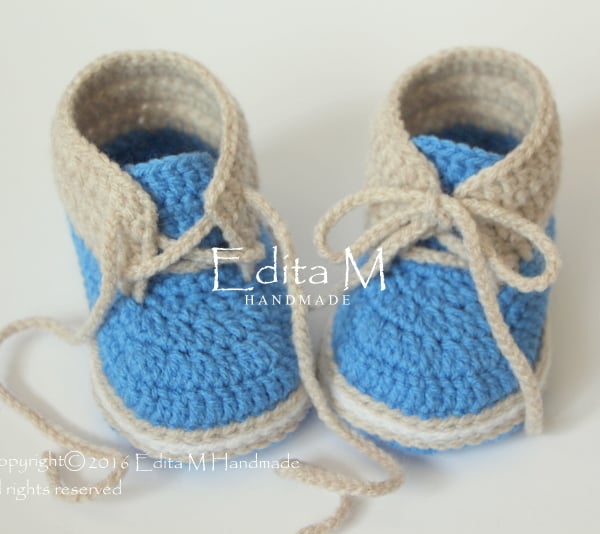 Unisex baby booties, baby shoes, FREE SHIPPING, baby booties, gift 