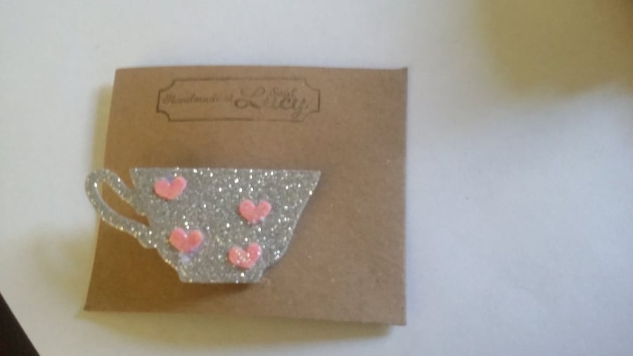 Tea cup felt hair clip