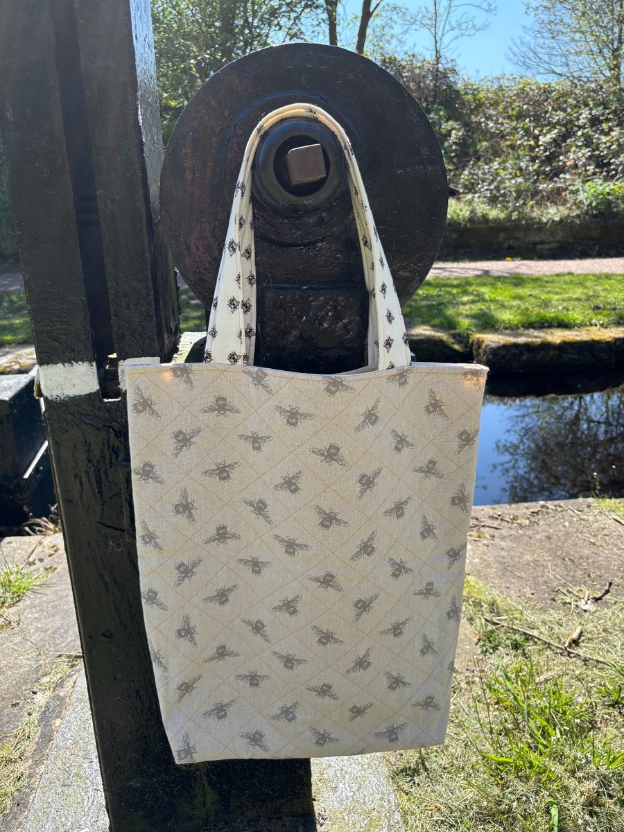 Summer Bees tote Shopper
