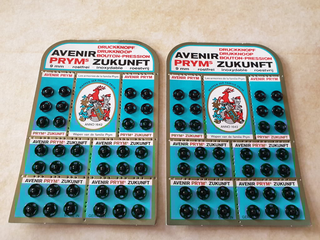 9mm Press Stud (6 pieces) Or whole card of 36 pieces Prym 341 118