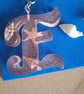 Shells in resin initial keyring letter  E - Image 2