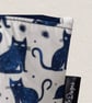 Makeup bags blue cats on white  - Image 4