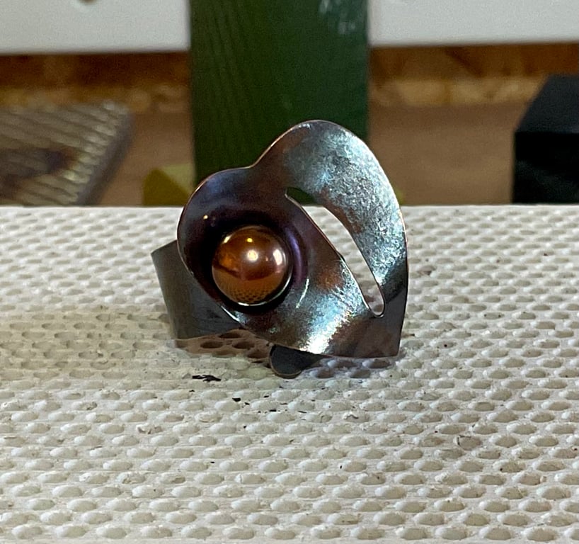 Adjustable copper ring with pearl