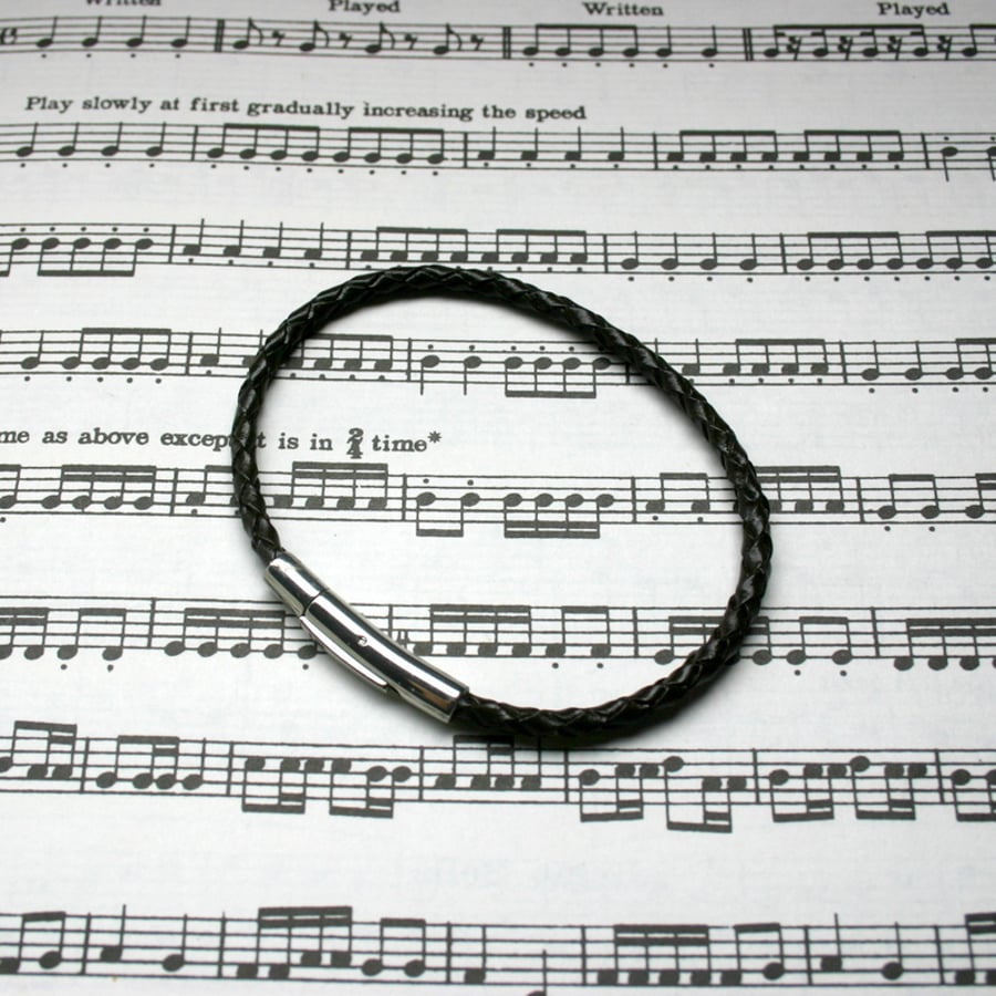Unisex Black Braided Bracelet 