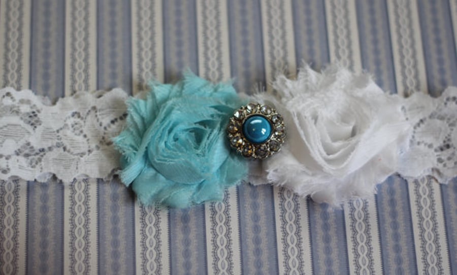 OCEANE: Robin Egg Lace Wedding Garter. Something Blue