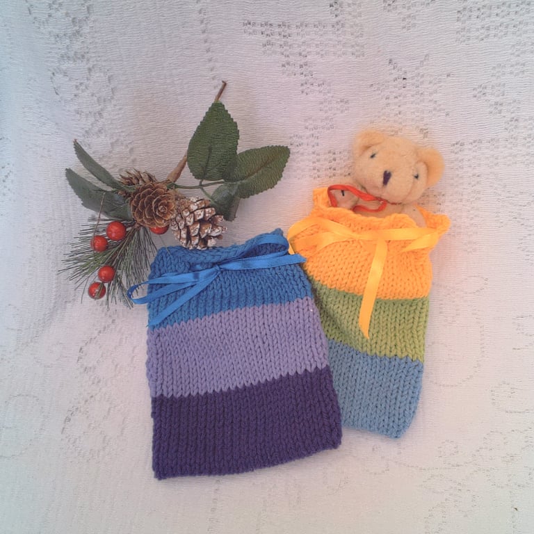 A Set of 2 Bright & Cheerful Knitted Gift Bags, Gift Wrapping, Gift Bags, Gifts