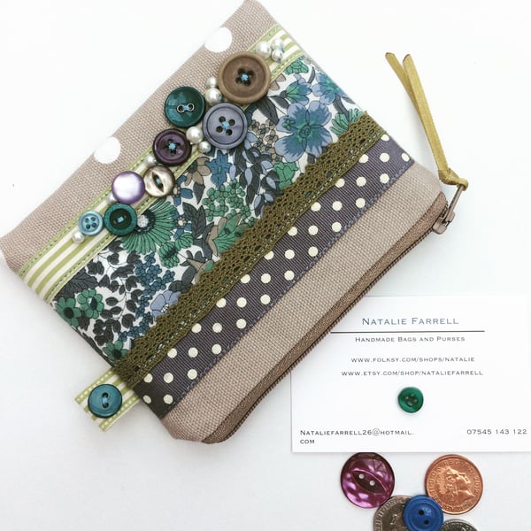 SALE Button Coin Purse with Polka Dots, Ribbon and Lace