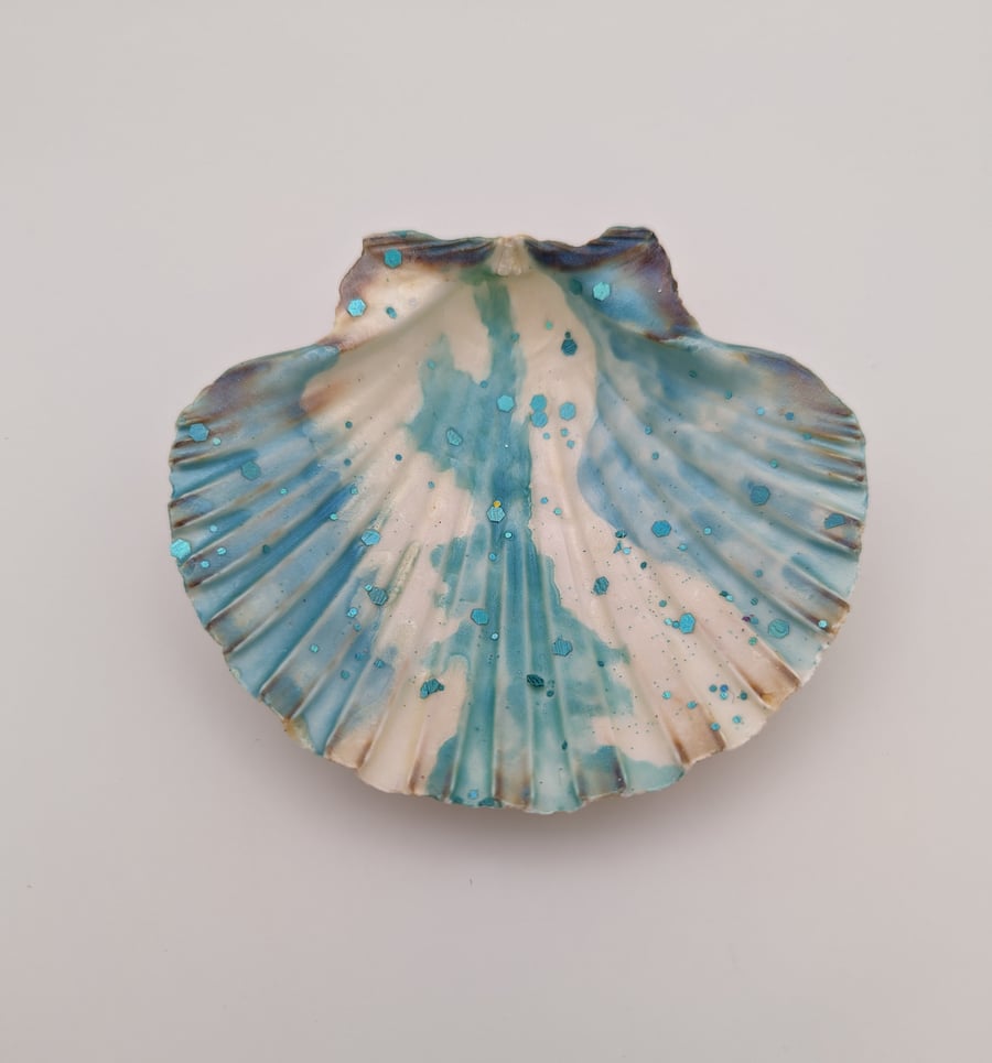 Blue Cream Wave Pattern Glitter Finished Scallop Shell Jewellery Trinket Dish