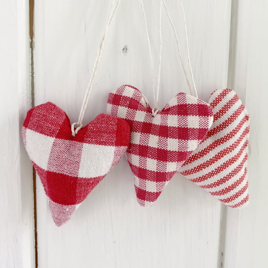 LAVENDER HEARTS - set of 3, red stripes, checks and gingham