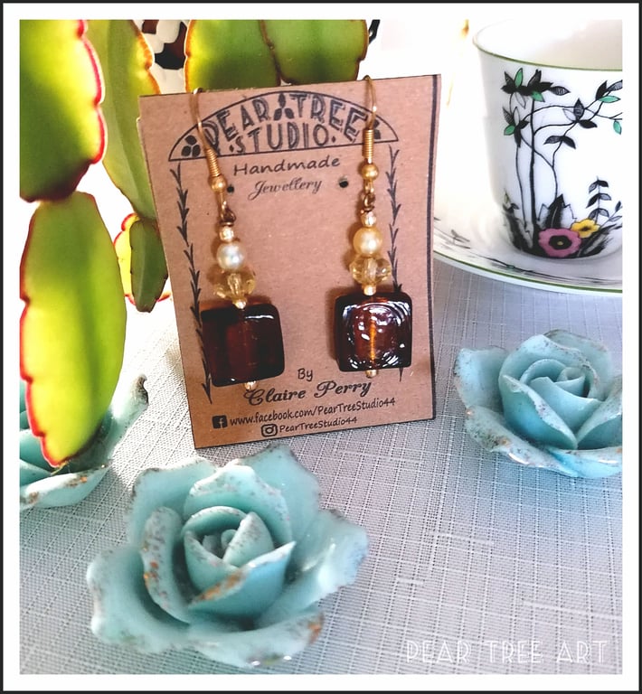 Elegant brown square glass beads earrings with pearls and amber coloured beads