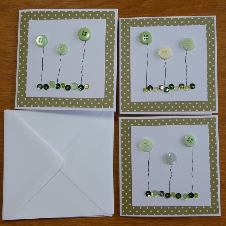 Pack of 3 Mini Blank Cards - Green Button Flowers and Sequins