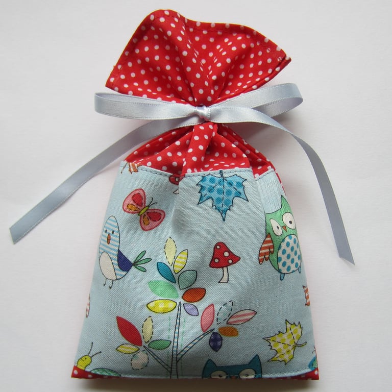 Lavender Sachet Bag with Red Spotty Owl and Bird Design
