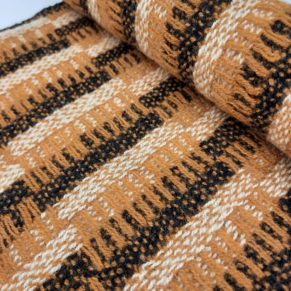 Mid-century 'tidy' lambswool scarf - orange ladders
