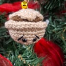 Mistrustful Mince Pie