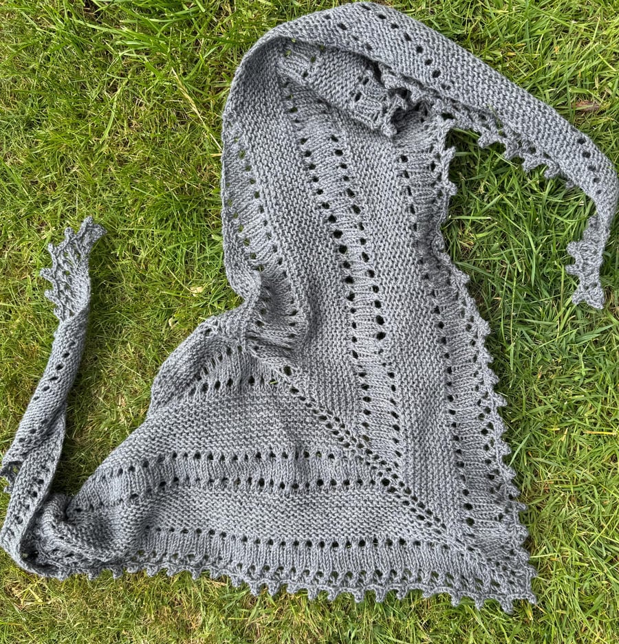 Hand knitted triangular shawl scarf, neck warmer  in grey merino  yarn